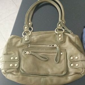 Linea PELLE 😍 DYLAN ARMY GREEN